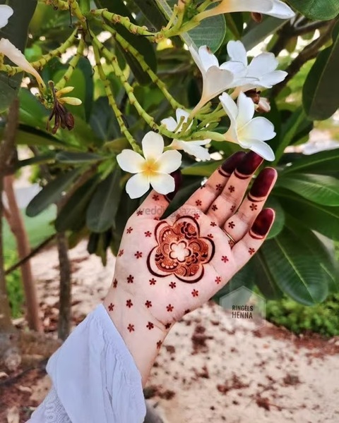 Top 10+ Easy Mehndi Phool Design 7 easy mehndi phool design easy mehndi phool design easy mehndi phool design