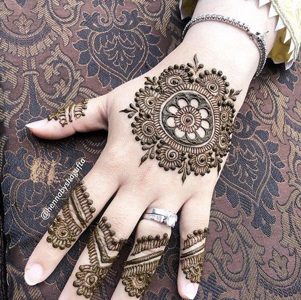 Top 10+ Mor Mehndi Design Ideas to Try This Year 2 mor mehndi design mor mehndi design mor mehndi design