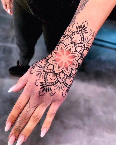 Top 10+ Simple Mandala Mehndi Designs 8 simple mandala mehndi design simple mandala mehndi design simple mandala mehndi design