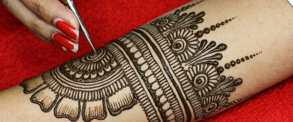 Top 10 Back Hand Mehndi Design 2022 3 back hand mehndi design 2022 back hand mehndi design 2022 back hand mehndi design 2022