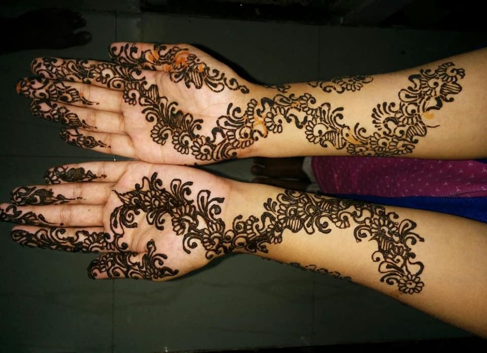 Top 10 Small Back Hand Mehndi Design Simple and Easy 2 small back hand mehndi design simple and easy small back hand mehndi design simple and easy small back hand mehndi design simple and easy
