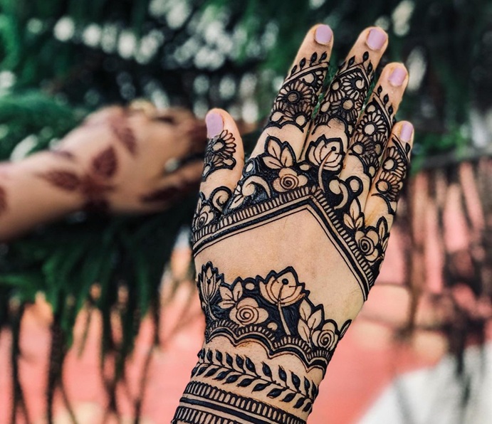 New Mehndi Design 2025 Simple and Beautiful – Top 10 Trending Styles to Try Now 5 New Mehndi Design 2025 Simple and Beautiful New Mehndi Design 2025 Simple and Beautiful new mehndi design 2025 simple and beautiful