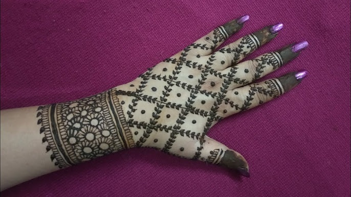 Top 10 Checks Mehndi Design: Timeless Elegance with a Modern Touch 3 checks mehndi design checks mehndi design checks mehndi design