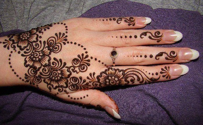 Top 10 Mehndi Design Front Hand Easy: Beautiful & Simple Styles for Every Occasion 3 mehndi design front hand easy mehndi design front hand easy mehndi design front hand easy
