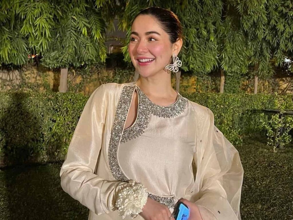 hania amir age
